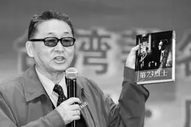 狂人李敖，既懂胡适，何怪金庸？图片