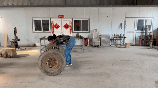 手工耿自制“水上房车”！全网钓鱼佬都馋哭了……