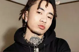 哈圈谈恋爱也这么有个性？马思唯易梦玲甜度超标，周延宠妻上天？图片