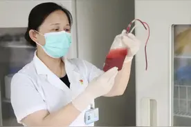 血型不同，大脑衰老速度也不同？科学家：AB型血或更易得老年痴呆图片