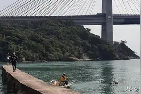 香港马湾海面惊现人类骸骨，缺头手脚部位，初步相信为中年男性图片