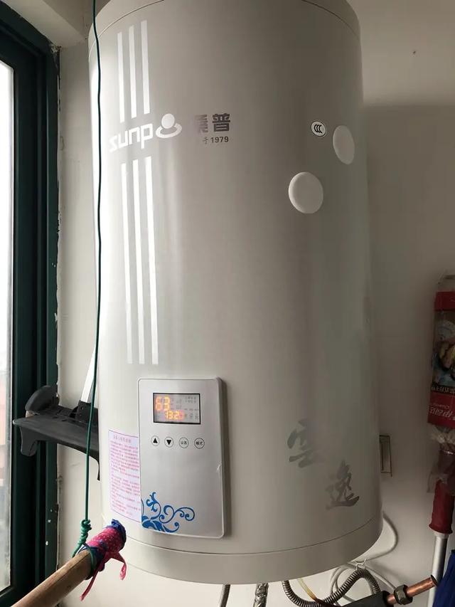 越来越多人家里不装电热水器了，现在大家都流行用它，节能无隐患