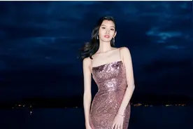 超模奚梦瑶，微调变成傻白甜，网友：高级感变成萌妹子图片
