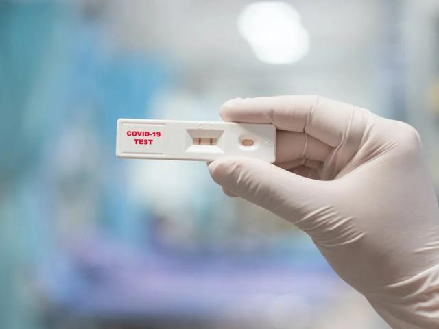 新冠病毒抗原检测的红线是怎么形成的？