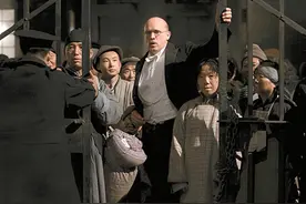 86年前他牺牲自己救25万中国人，其孙子后来向中国求救，结局如何图片