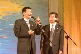 侯耀文徒弟罕见发声，称会到德云社养老，侯门没落因某人为老不尊图片
