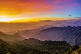 11月11日中午，大盘下午保持高位，缺口今天不补图片