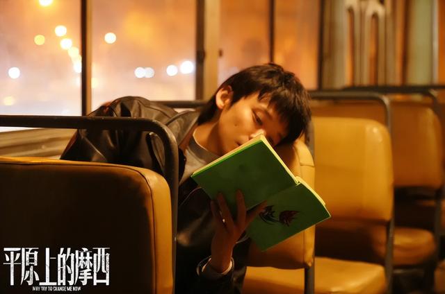 无宣发的空降剧，竟成“深海鱼雷”好评不断，我连夜猛追三集