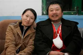 范伟，娶一个普通护士当媳妇，就是我这一辈子最幸福的事图片