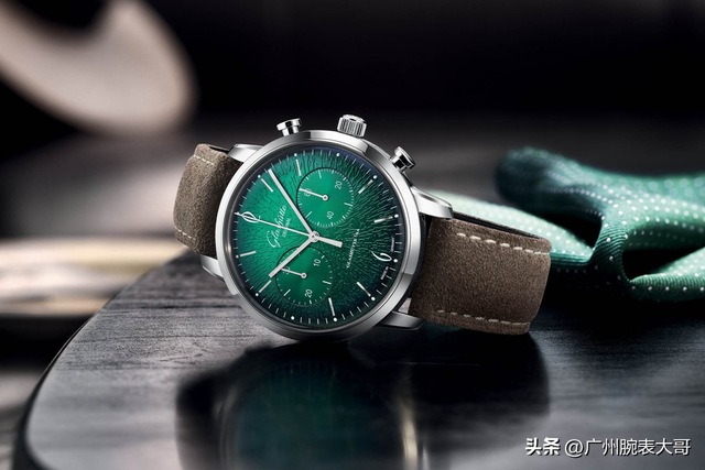 �����յ�ԭ���Ƴ��¿���ʮ�����ʱ�����������ɫ����