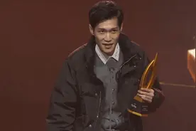 DOTA2：为什么曾经起过冲突的pis和鼠大王，如今却落得相同结局？图片