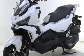 三阳首款ADV踏板，外观不输本田、超大油箱续航、越级安全配置图片