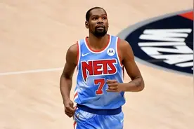 美媒评NBA历史超巨金字塔：KD大梦四档，库里三档，詹皇科比并列图片
