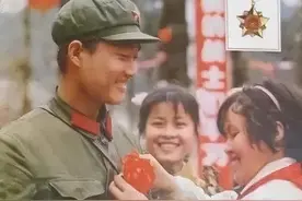 对越反击走出11位上将！连长刘粤军立二等功，李作成授战斗英雄图片