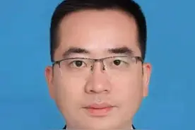 巴中市下辖2个区3个县的现任党政领导图片
