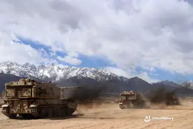 新疆军区直属炮兵和高射炮兵历史介绍图片
