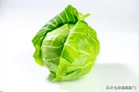 天雨虽宽，不润无根之草；佛法虽广，不度无缘之人图片