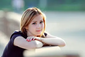 俄罗斯女友带我去她家，我给他们做了几道中国菜，相处的非常愉快图片