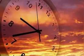 穿越时空真的能实现吗？哥德尔：达到这两点要求，有可能会发生图片