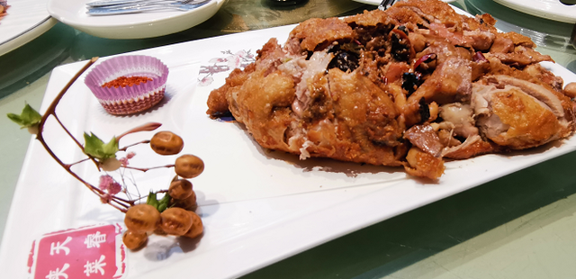 �����ѳǡ�����С���ʳƷ����ѡ��߽������ŵ�΢�ѳ�