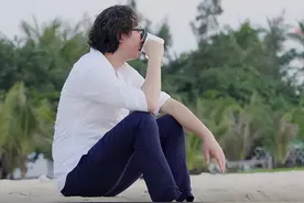 受够了何炅的假鸡汤图片