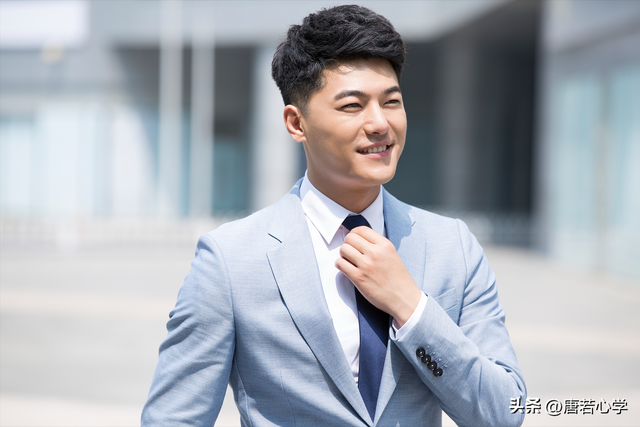 生存的法则:如何快速获得他人的好感,请记住三个高情商沟通技巧
