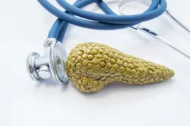 越来越多人患胰腺癌，是吃素引起的吗？提醒：3个习惯早点改图片