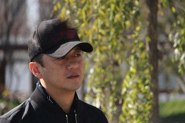 王菲：两婚两离，53岁和谢霆锋只恋爱不结婚，今两个女儿成她烦恼