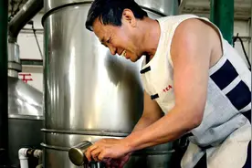 高度酒与低度酒哪个更好？行家终于给出解释，酒友：原来喝错了图片