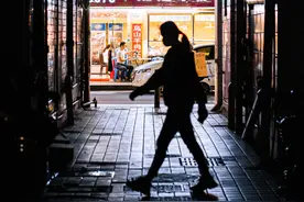 被“考公”打败的爱情：“上岸后，他跟我提出分手”图片