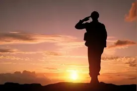 致铁血军魂：愿以此身报华夏，金戈铁马卫家国图片