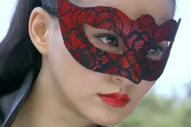 打仗住酒店，战士抹口红，这些抗日剧如果你没看过，恭喜成功避雷图片