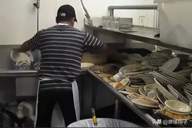 一天80元为啥招不到洗碗工？这活又没啥技术含量，是因为懒吗？图片