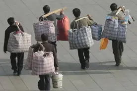 为什么很多农村夫妻，出去打工后没多久就离婚？老农民说出真相！图片