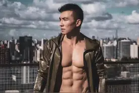 膝盖内侧凸起鼓包腿不直？如何抹平鼓包笔直双腿，坚持这2步图片