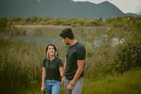女人所执着的，在男人眼里可能是荒谬的｜对男人好的错误方式图片