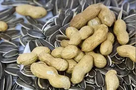 瓜子和花生，一个增肥，一个减肥，看看你吃对了吗？看完涨知识了图片