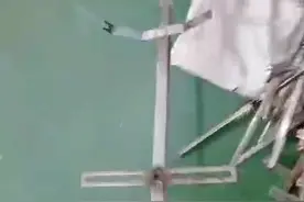 空心方管焊接成型喷油挂具 铝合金管连接件卡扣固定 地轨线喷涂治具图片