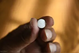 二甲双胍天天吃，牢记5个注意事项，血糖控制更好，用药更安全图片