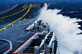 启动要先烧48小时水，辽宁舰动力技术，被称全球大型航母最落后的图片