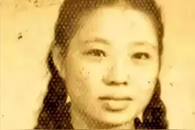 大陆最后一个军统女特务，每天半包烟，晚年时感慨：党养我31年图片