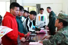 镇江军分区：学思践悟二十大 立足“三早”抓征兵图片