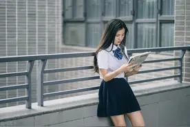 长得耐看还很幽默的星座女图片
