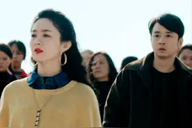 一口气炫4集，赵丽颖化身霸气女老板，《风吹半夏》有多好看？图片