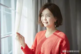 实例告诉你，女人五十岁，要先保养这几个部位，会比同龄人显年轻图片