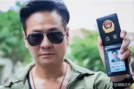 连奕名：走红后抛弃妻女，净身出户娶杨若兮，前妻红了，他凉了图片