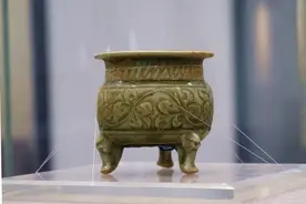 【文物记忆】徽县博物馆——耀州窑青釉刻画瓷香炉图片