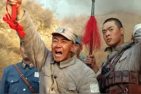 李幼斌怕苦，张光北拒演，张桐蒙混过关，你不知道的《亮剑》故事图片