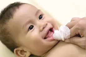 孩子出牙慢、出牙晚，大多数是正常的，除非有这些情况图片