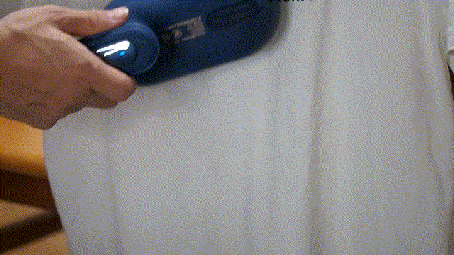 减轻衣物烫熨的工作量 你需要一台好用的电熨斗